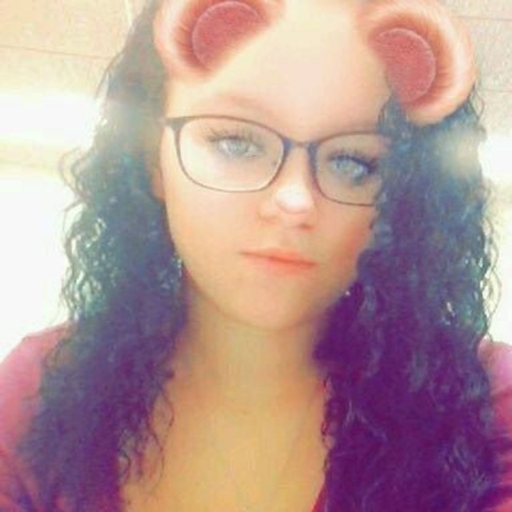 Meet your Posher, Chelsey